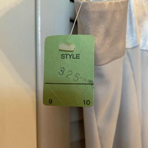 NWT Formal Evening Gown Size 9/10 - Picture 3 of 8